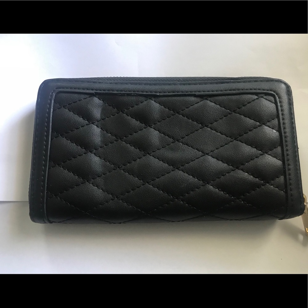 Black purse